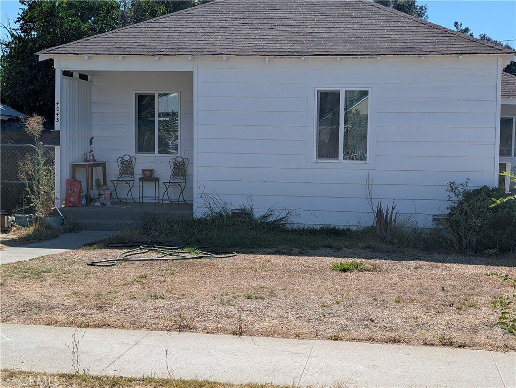 Property Photo:  4043 Dwight Avenue  CA 92507 