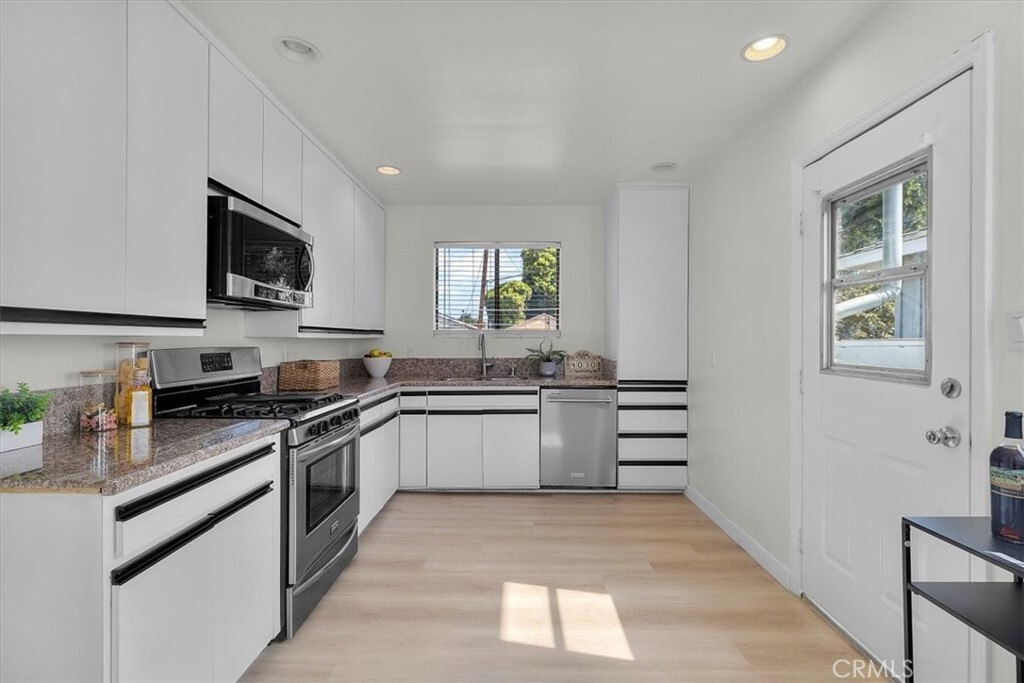 Property Photo: 4030 W 173rd Place CA 90504