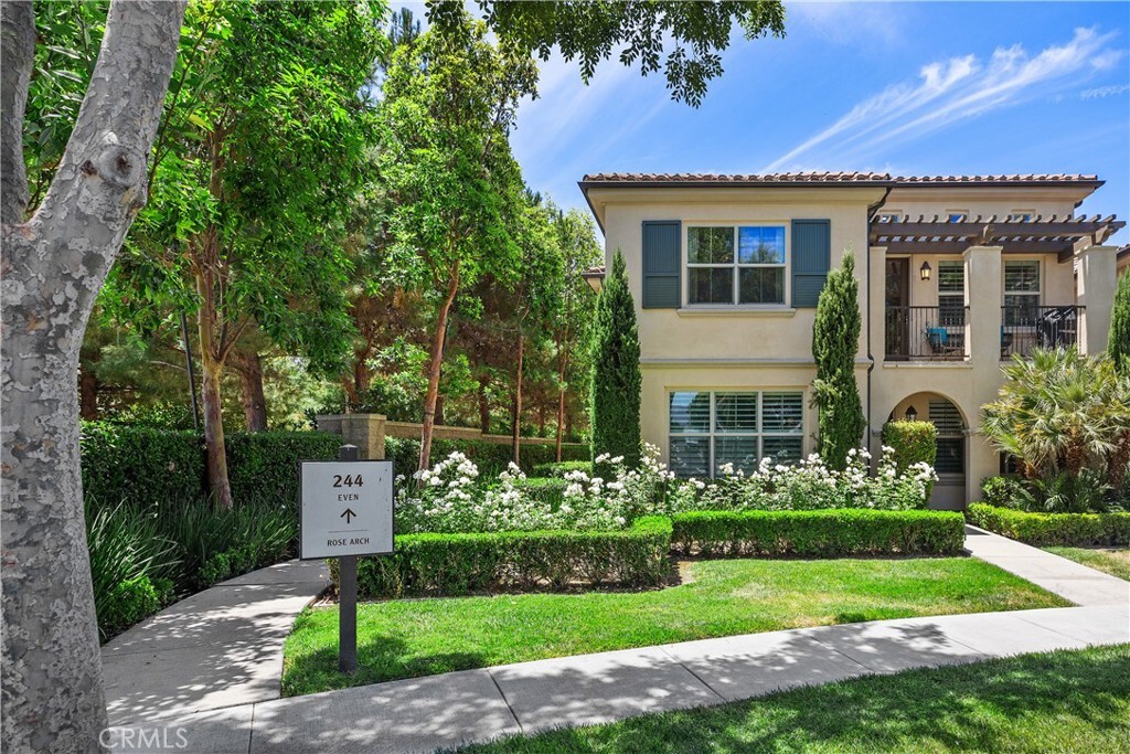 Property Photo: 244 Rose Arch CA 92620