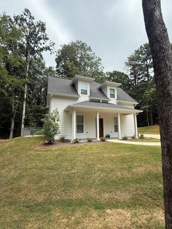 Property Photo: 710 Happy Lane MS 38655