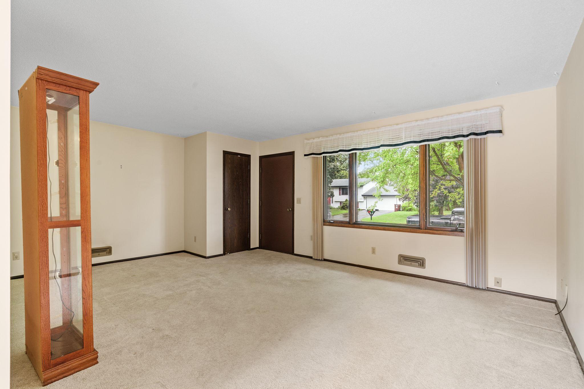 Property Photo:  1381 Balsam Street E  MN 55123 