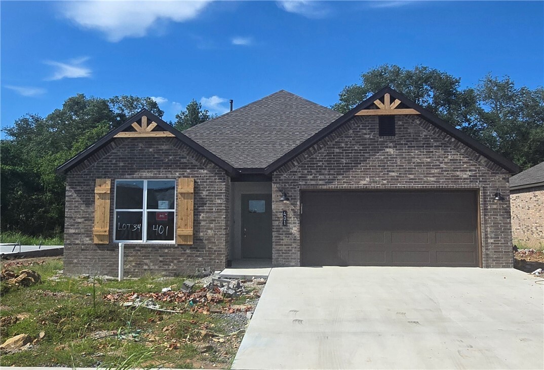 401 Hondo Street  Siloam Springs AR 72761 photo