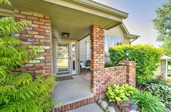 Property Photo:  1216 S 167th Street  NE 68130 