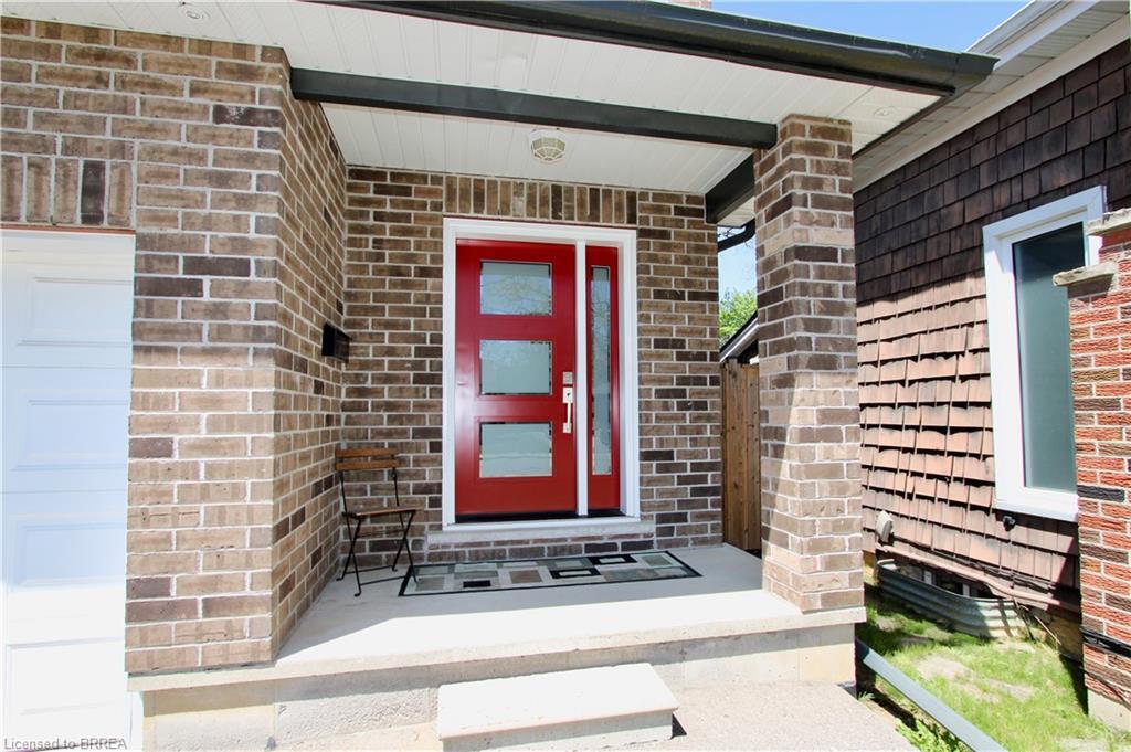 Photo de la propriété:  47 Richardson Street  ON N3T 1H7 
