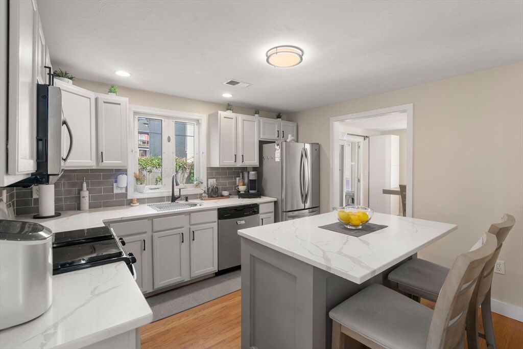 Property Photo: 142 Norwell St MA 02121