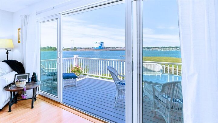 Property Photo: 30 Settlers Way 30 MA 01970