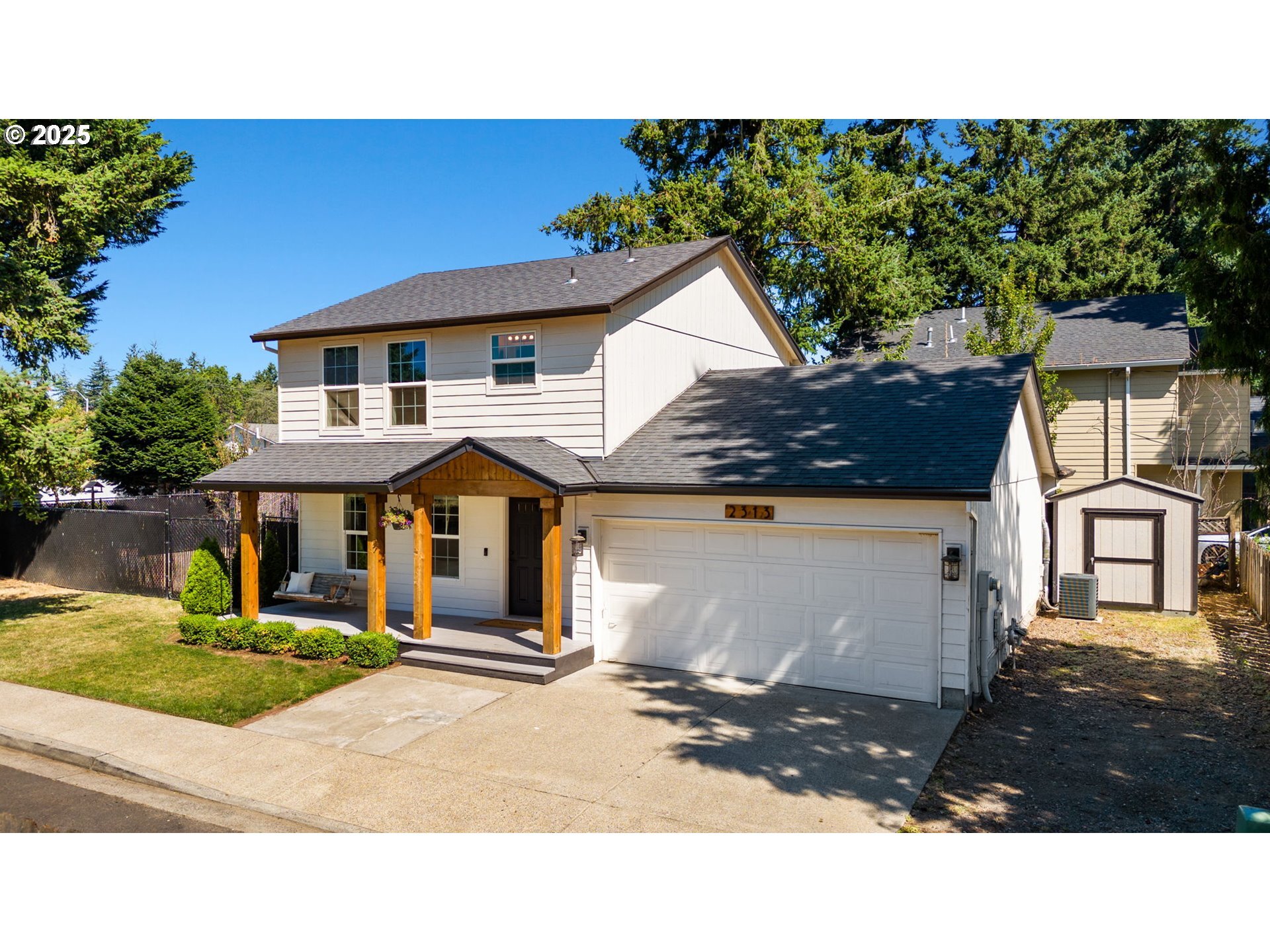 2313 SE 139th Ave  Portland OR 97233 photo