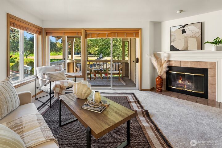 Property Photo: 432 3rd Avenue S B206 WA 98020