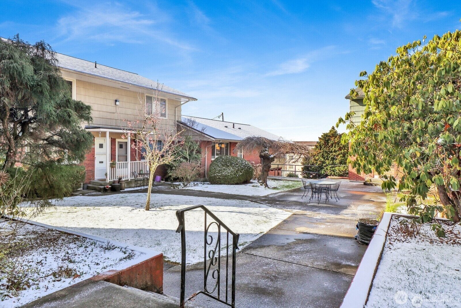Property Photo: 901 N Forest 130 WA 98225