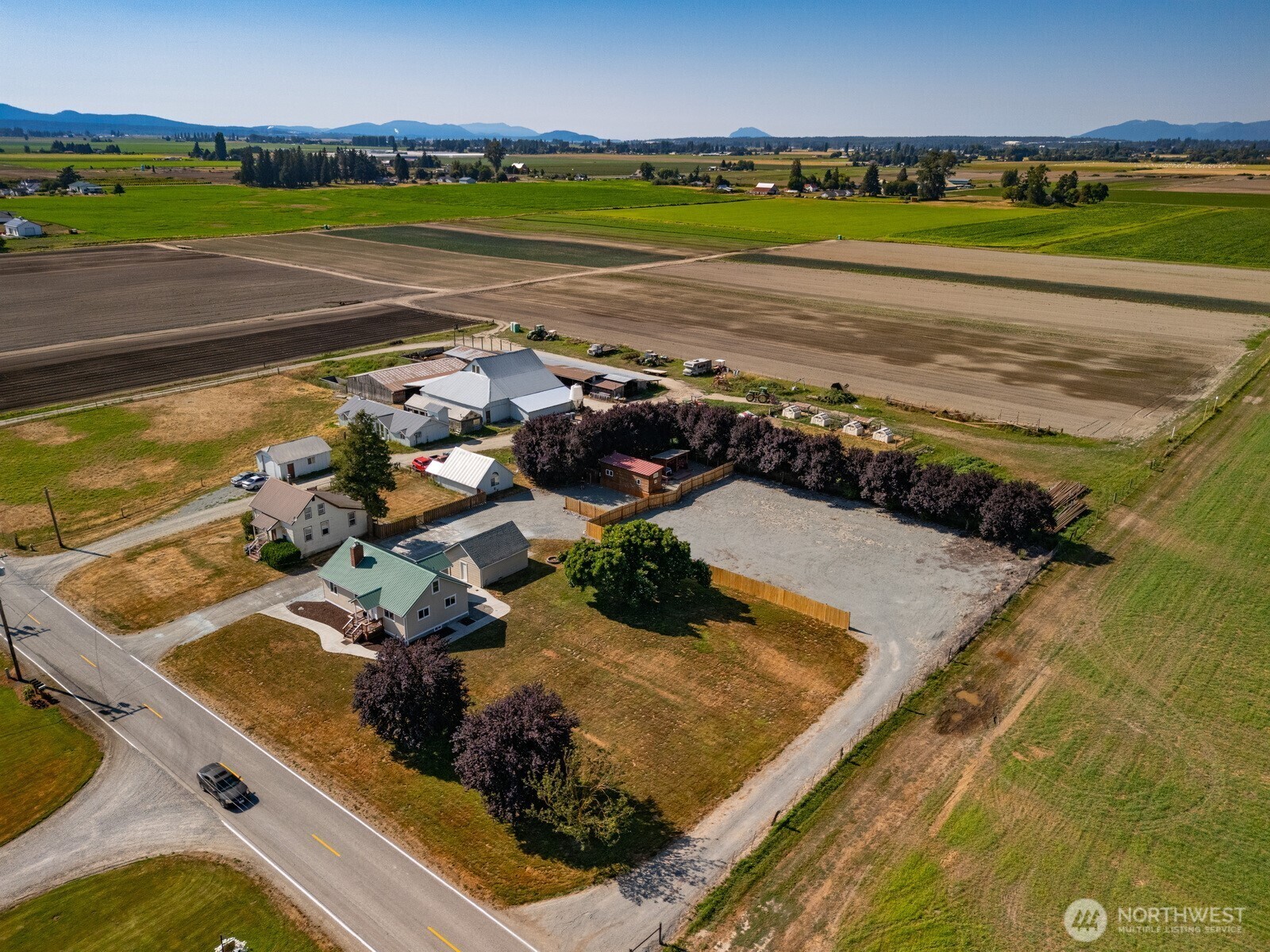Property Photo: 17219 Calhoun Road WA 98273