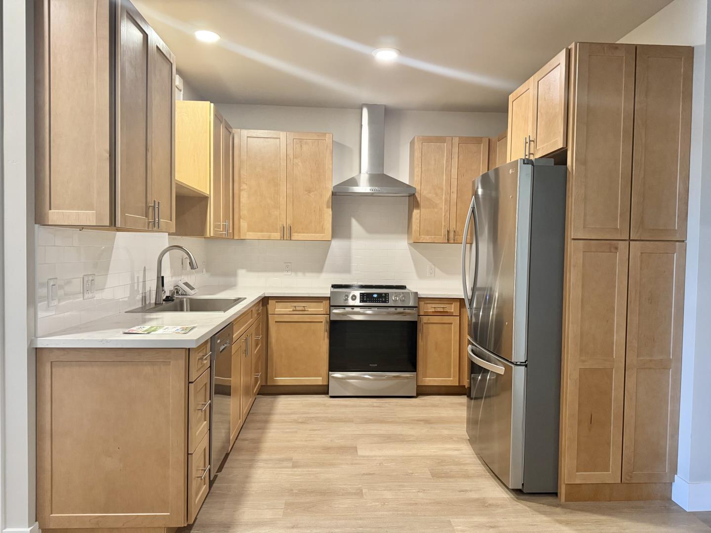 Property Photo: 400 San Benito St 209 CA 95023