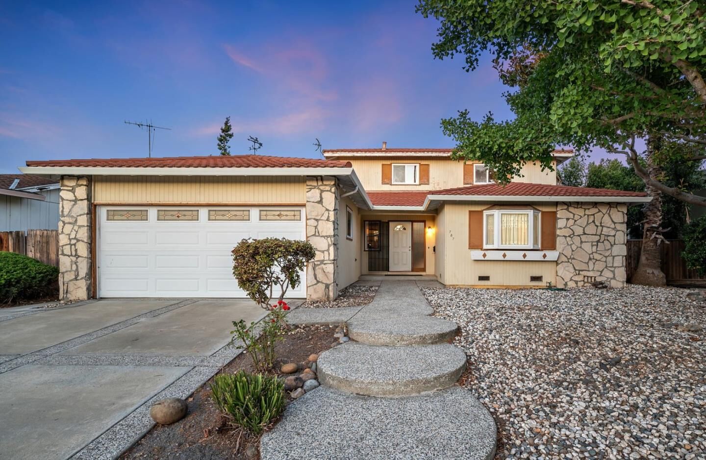 Property Photo: 787 San Clemente Way CA 94043