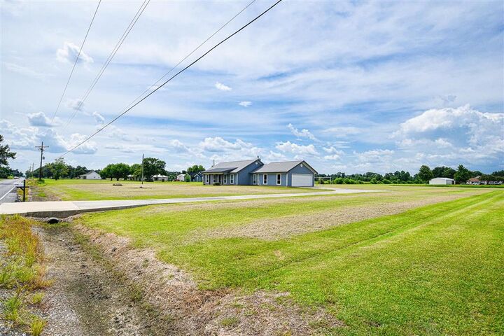Property Photo: 7264 McCown Road LA 70647