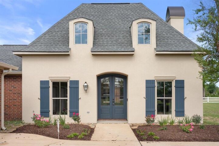 Property Photo:  4150 Primrose Drive  LA 70605 