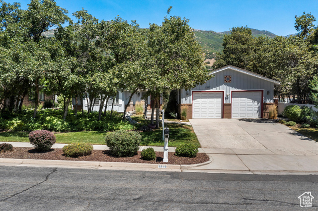Property Photo:  1840 E Navajo  UT 84403 