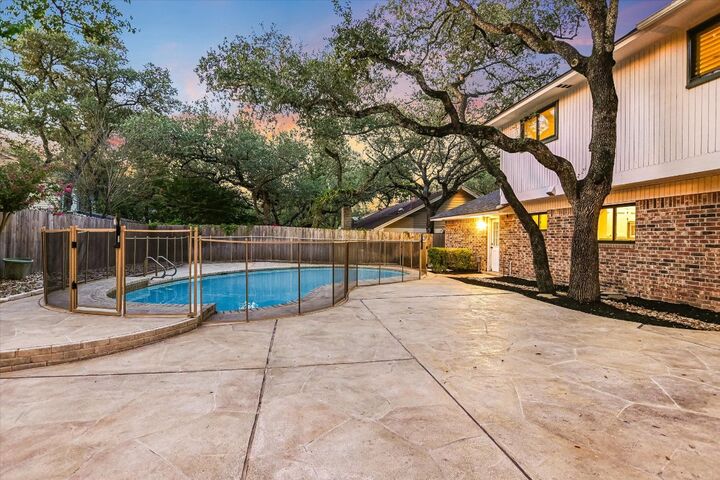 Property Photo: 11210 Deadoak Lane TX 78759