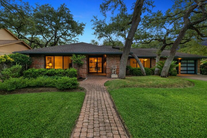 8714 Ridgehill Drive  Austin TX 78759 photo