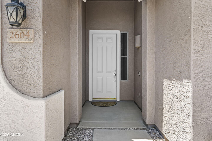 Property Photo:  2604 S Seton Avenue  AZ 85295