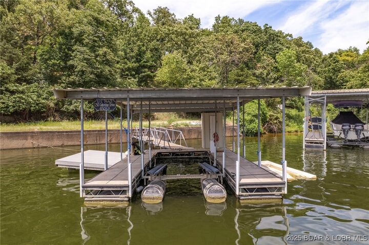 Property Photo: 250 Oak Ridge Drive MO 65049
