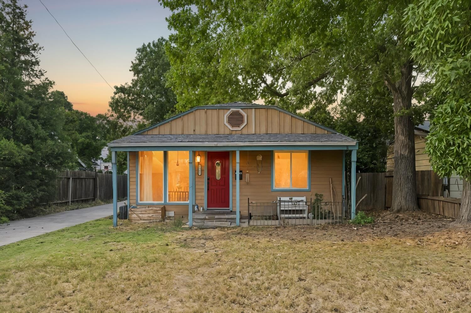 Property Photo:  1908 Evergreen Avenue  CA 95691 