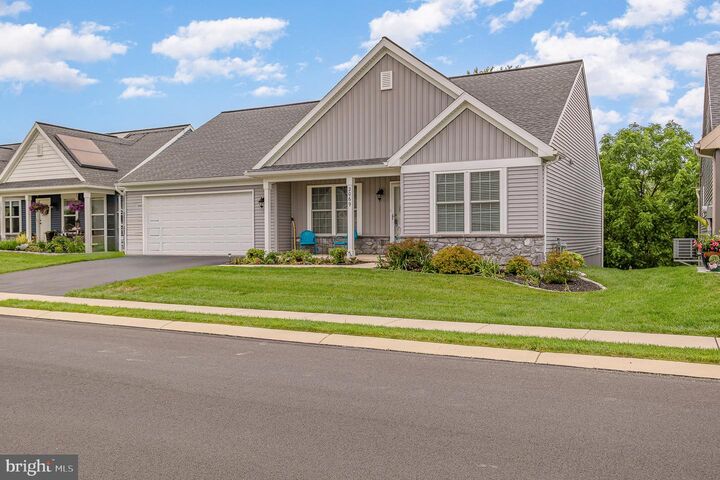 Property Photo: 2069 Spring Wood Lane PA 17055