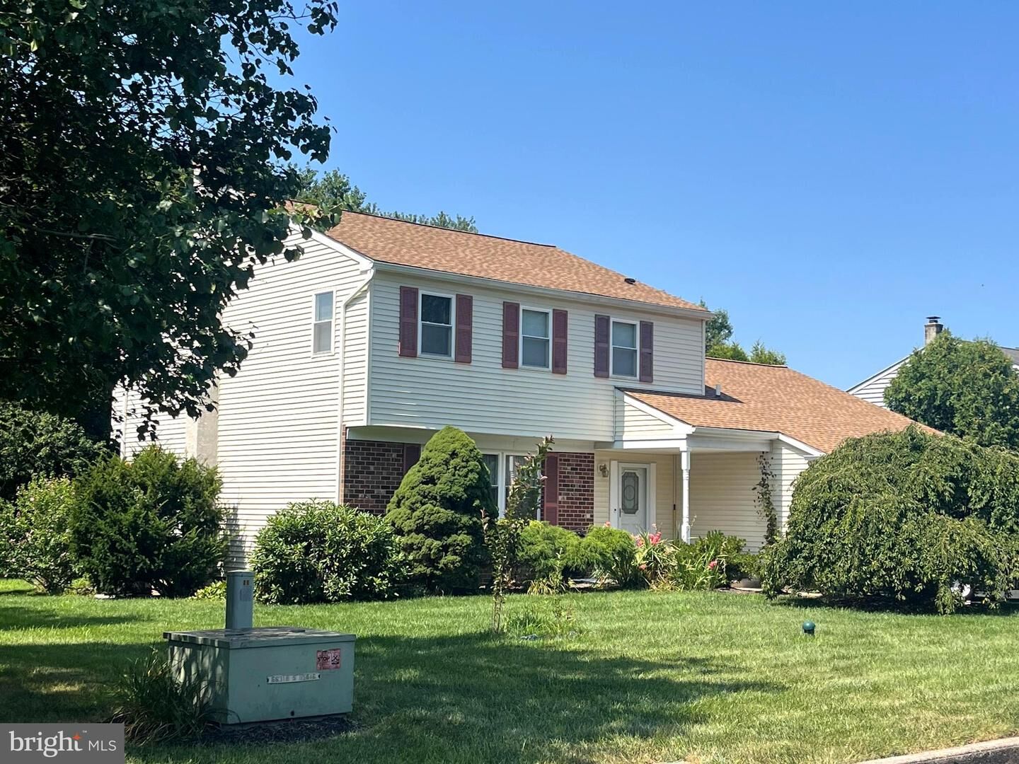 Property Photo:  875 Laurel Lane  PA 19438 