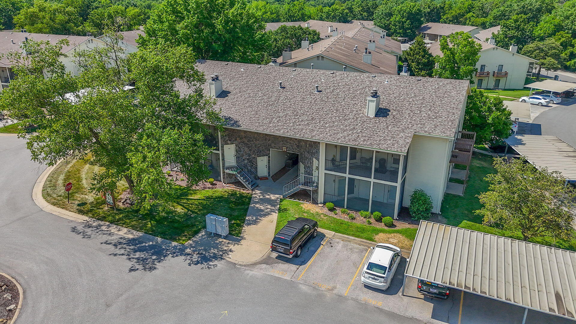 Property Photo:  2905 Park Deville Pl  MO 65203 