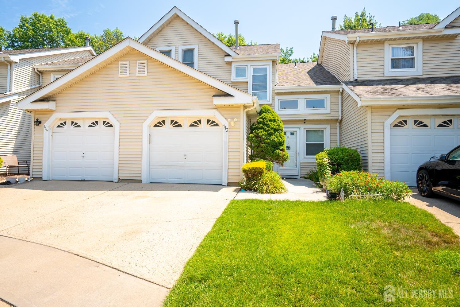 113 Lloyd Court  East Brunswick NJ 08816 photo