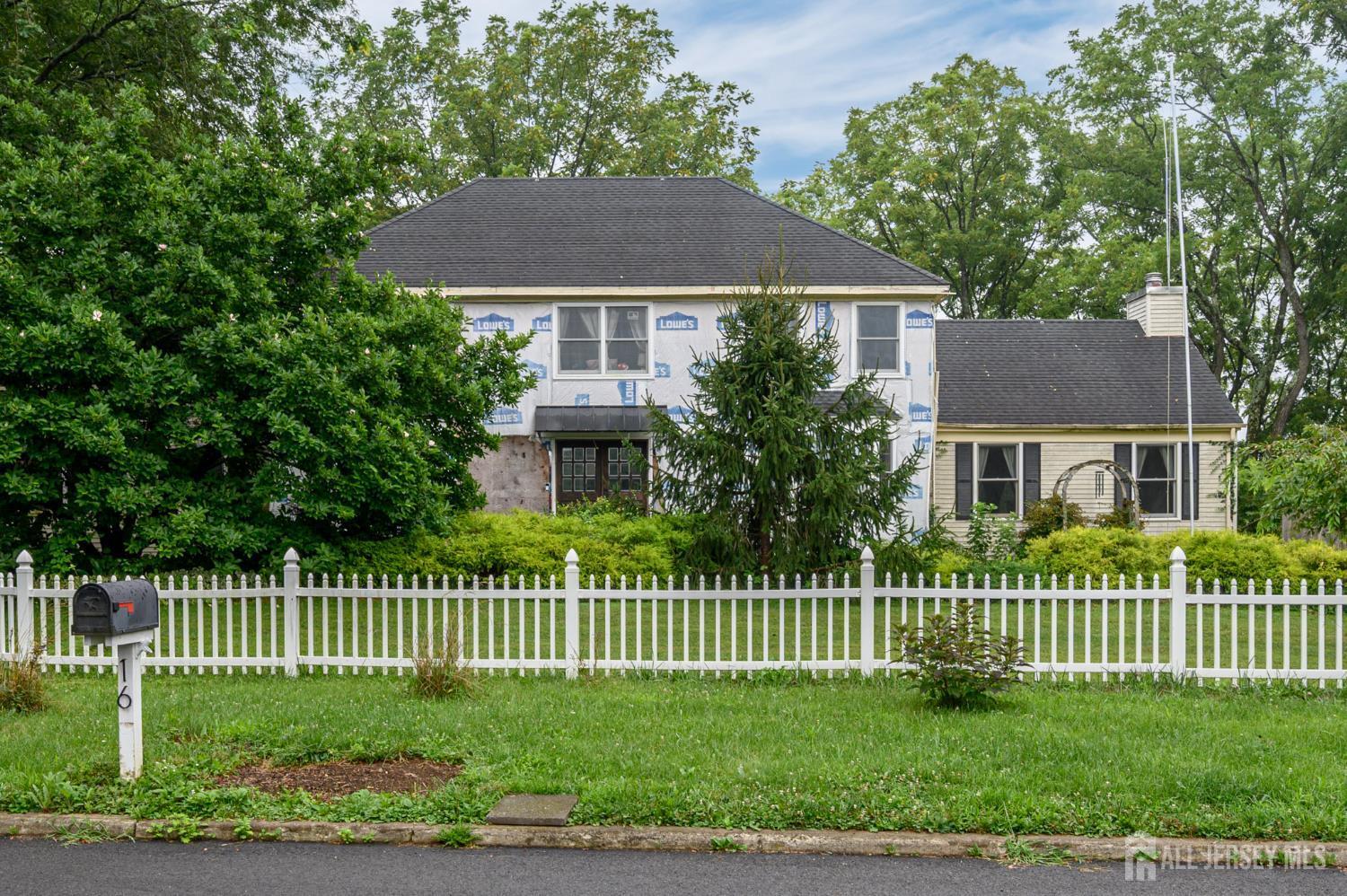16 Pinewood Lane  Washington Twp NJ 07882 photo