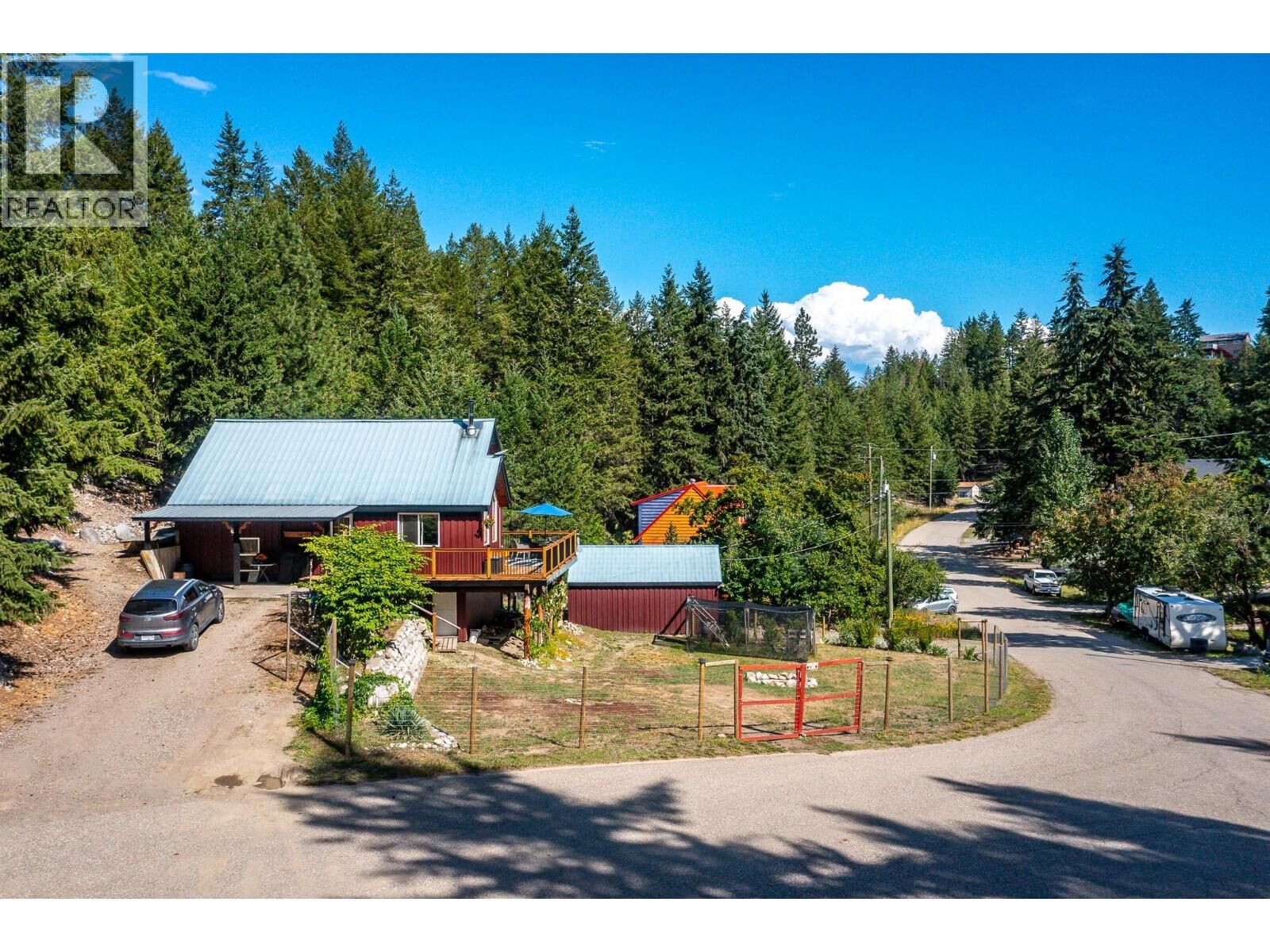 Property Photo:  322 Northern View Drive  BC V1H 2C3 