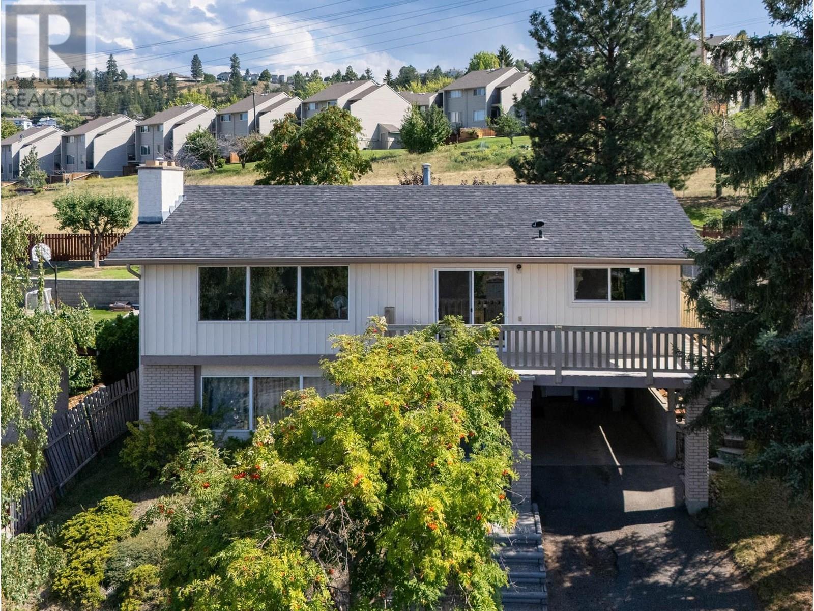 291 Gordonhorn Crescent  Kamloops BC V2E 1G6 photo