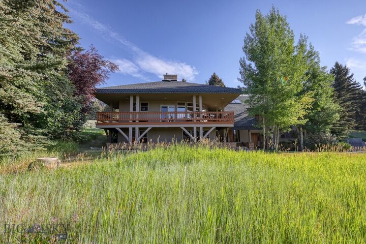 Property Photo: 2780 Bobtail Horse Road MT 59716