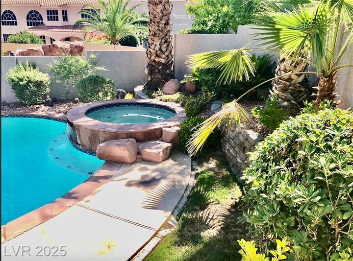 Property Photo: 38 Fallen Tree Court NV 89074