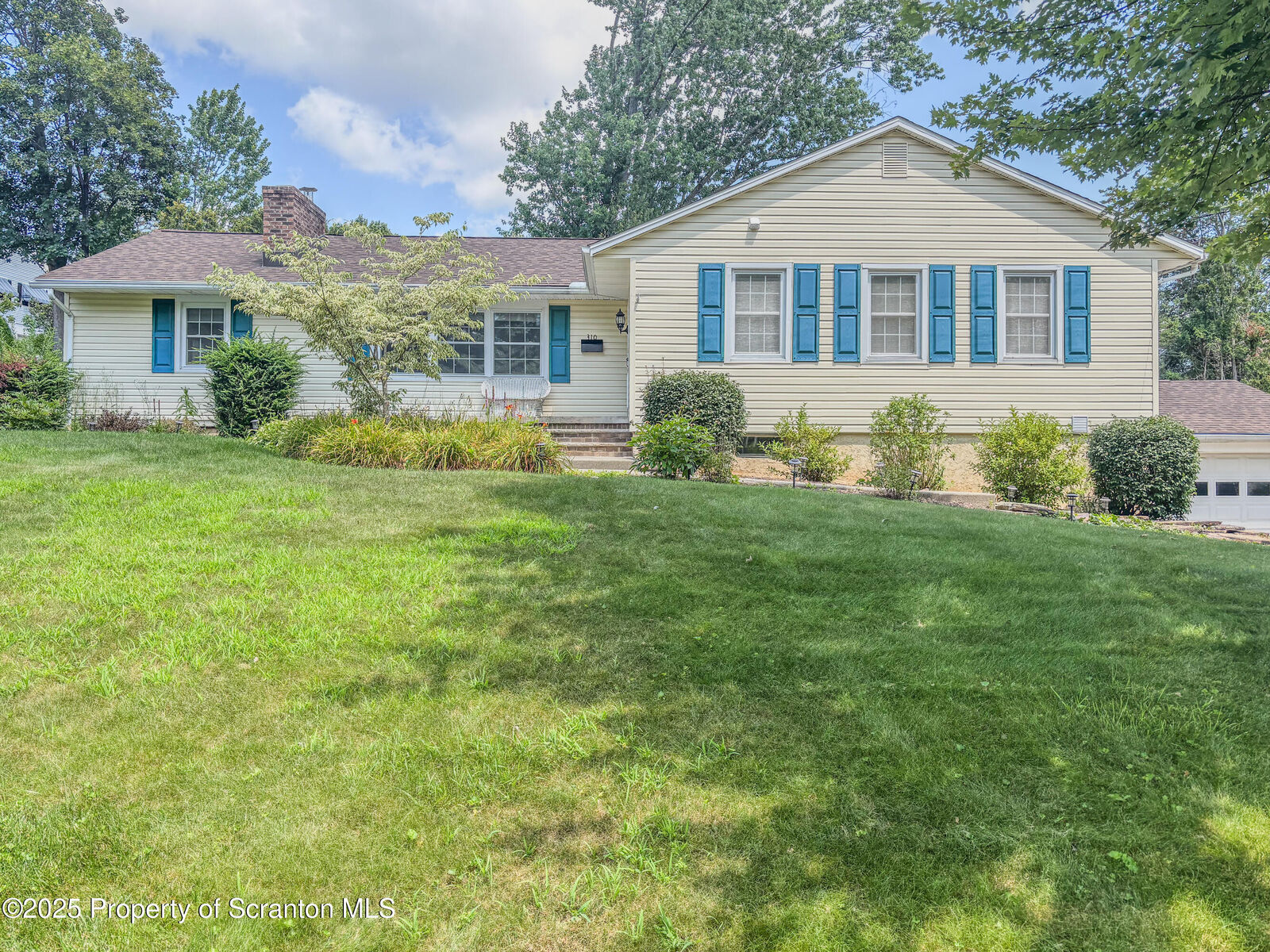 Property Photo: