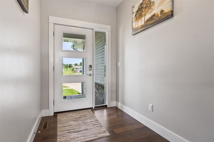 Property Photo: 1200 Potter St IA 52340