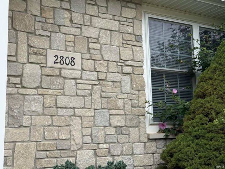 Property Photo: 2808 E Bressingham Way IN 47401
