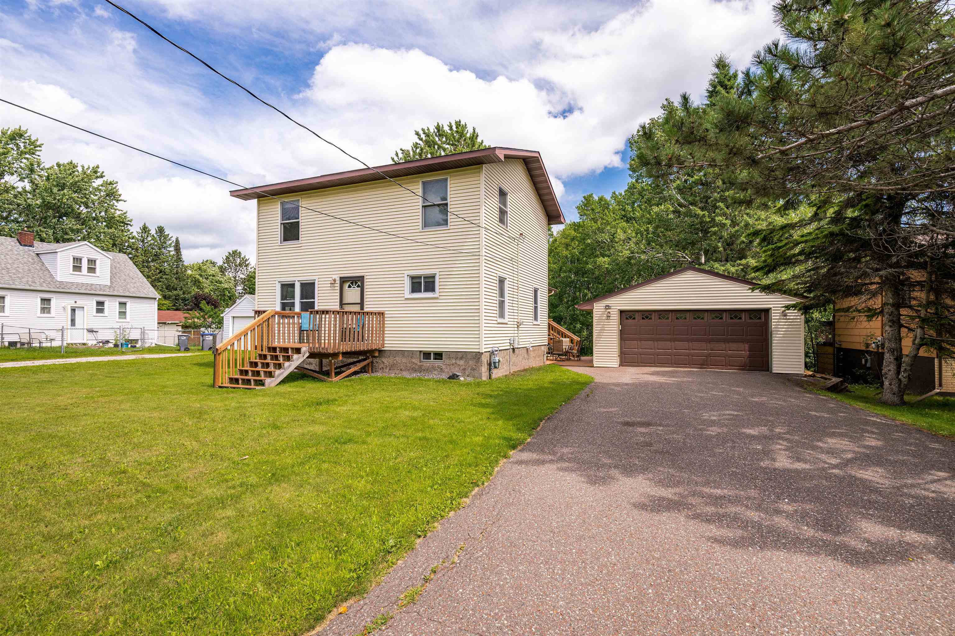 Property Photo:  1304 Foster Ave  MN 55811 