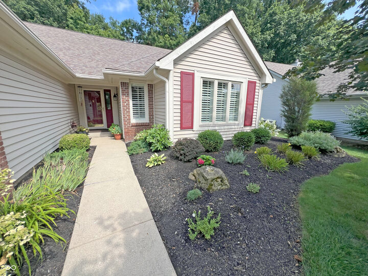 Property Photo:  11191 Stratford Way  IN 46038 