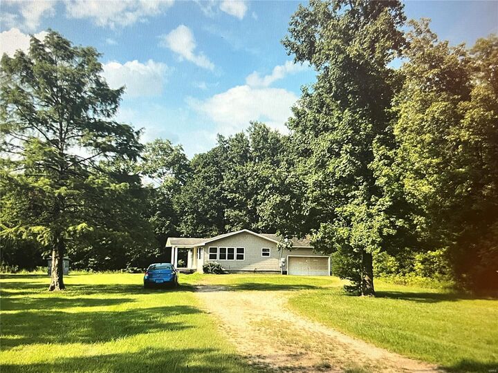 Property Photo: 11309 County Road 234 MO 63960