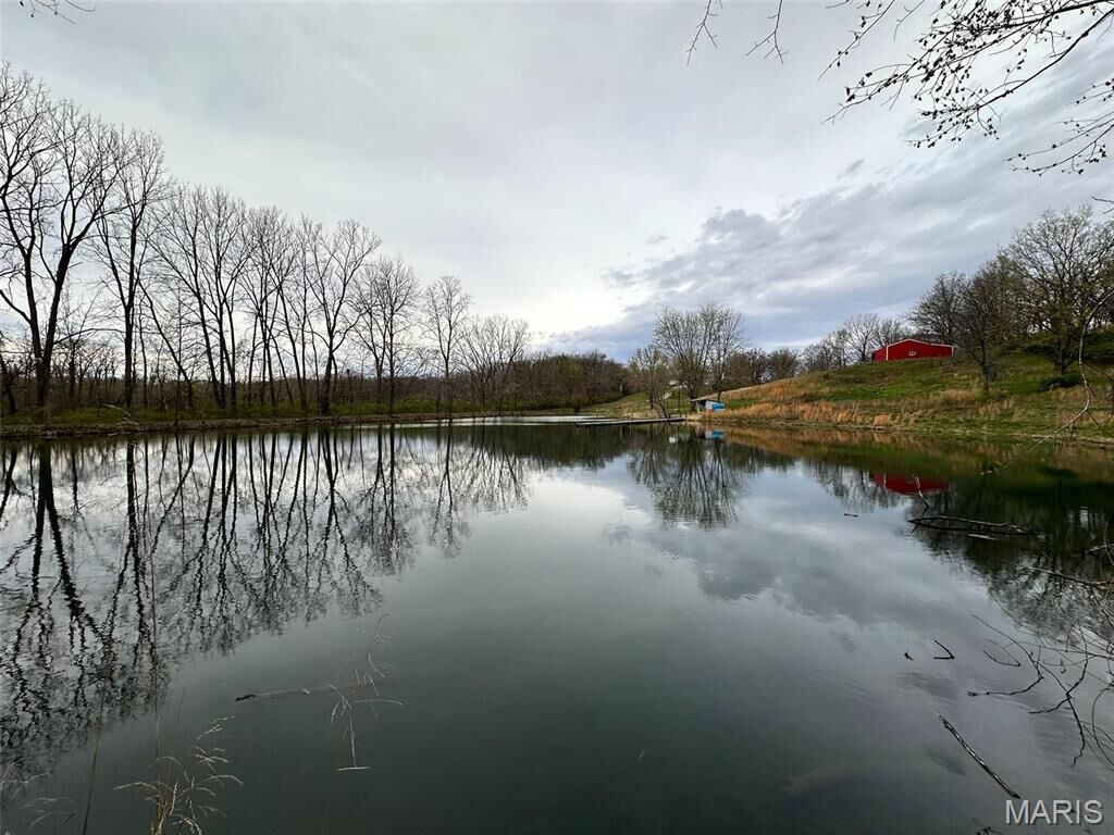 Property Photo: 602 Haller Drive IL 62275