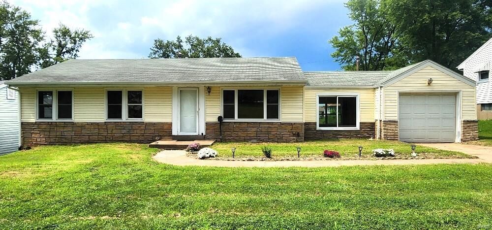 Property Photo: 8921 Saint Cyr Drive MO 63136