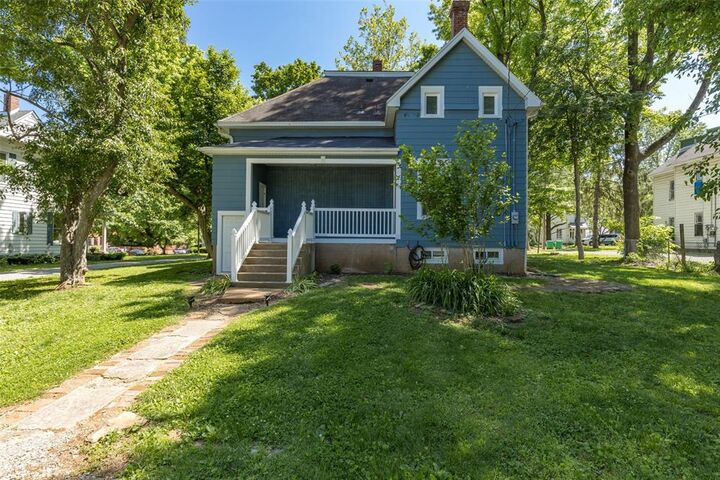 Property Photo:  305 W 1st Street  MO 63640 