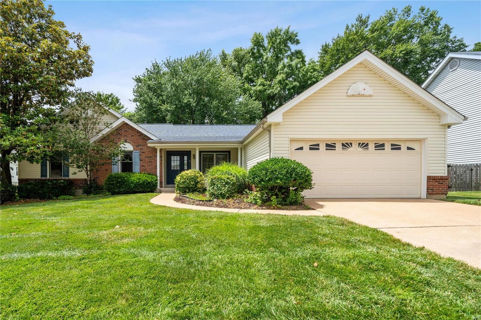Property Photo: 41 Beaujolais Drive MO 63031