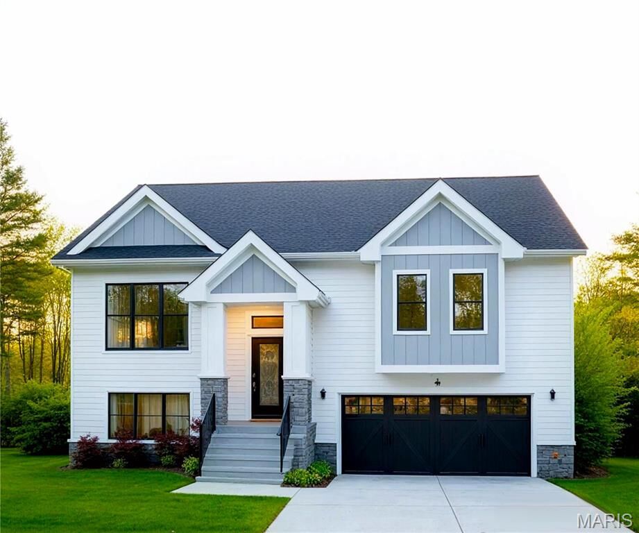 Property Photo:  2946 Marathon Drive  MO 63020 
