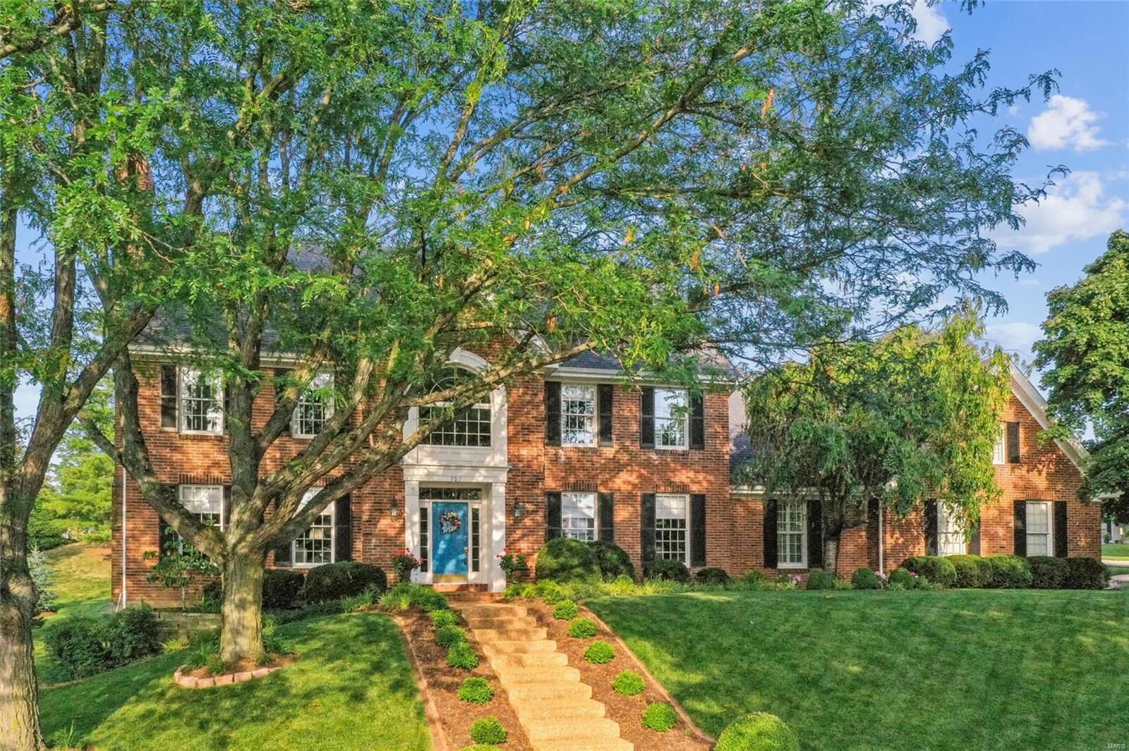 Property Photo: 702 Wessel Farm Court MO 63122