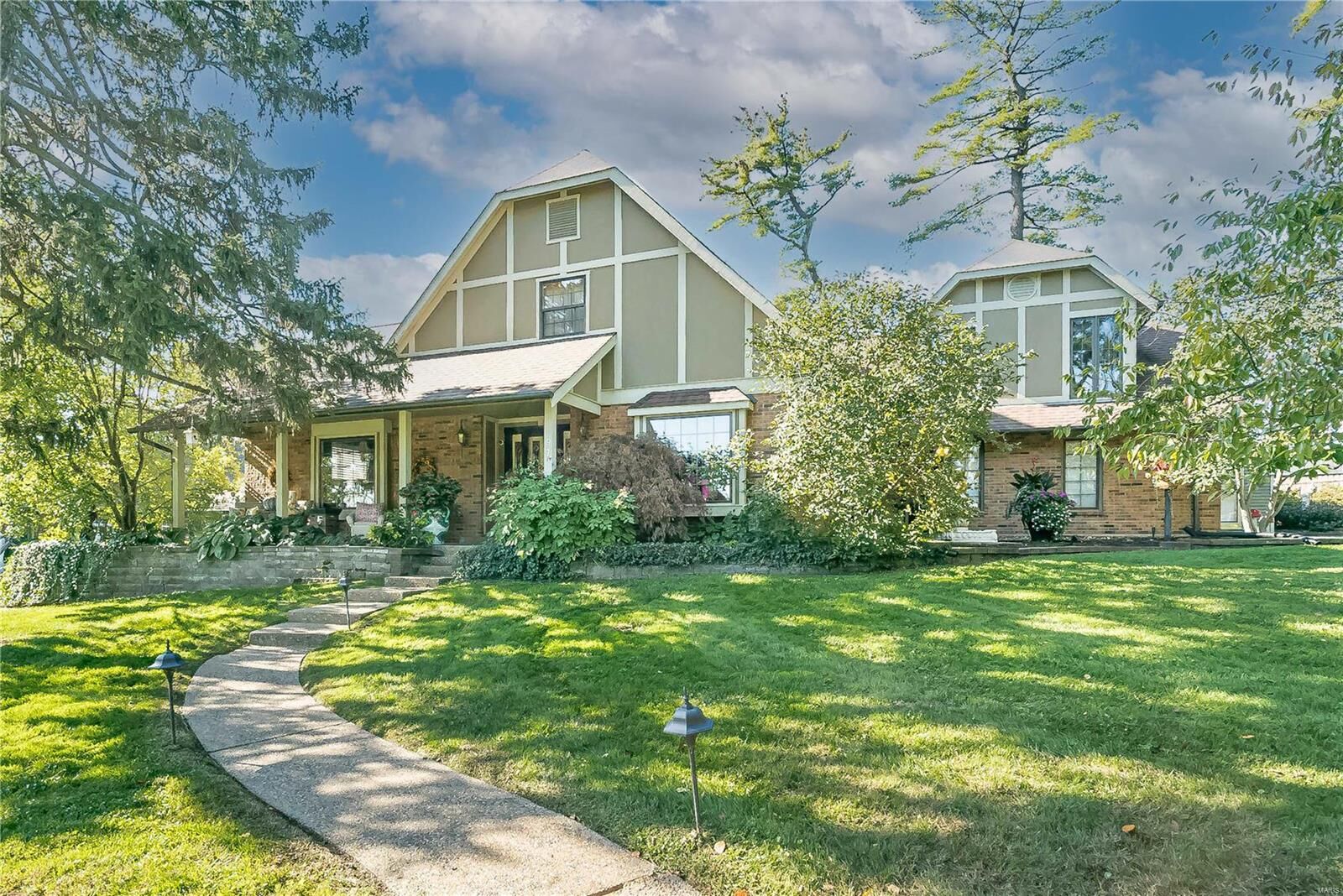 Property Photo:  97 W Sherwood Drive  MO 63114 