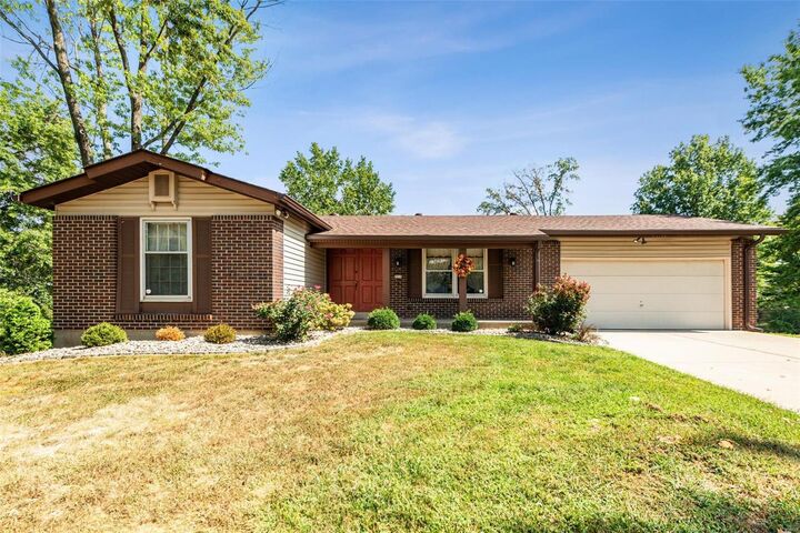 2210 Ben Clare Drive  Fenton MO 63026 photo