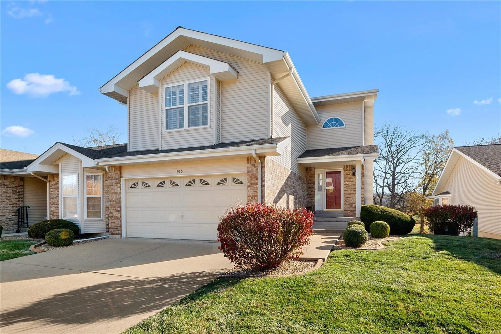 Property Photo: 916 Palmer Court MO 63667