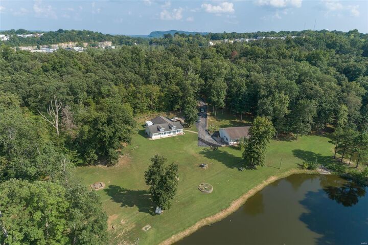 1675 Scenic  Festus MO 63028 photo