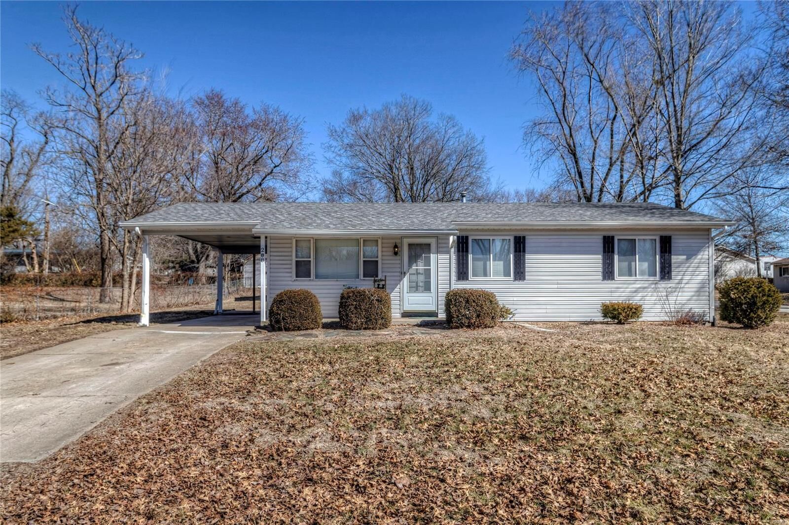 Property Photo: 208 Midland Drive MO 63396